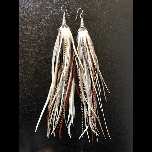 Real Feather Earrings ~ EARTHEN CRONE - Picture 1 of 12